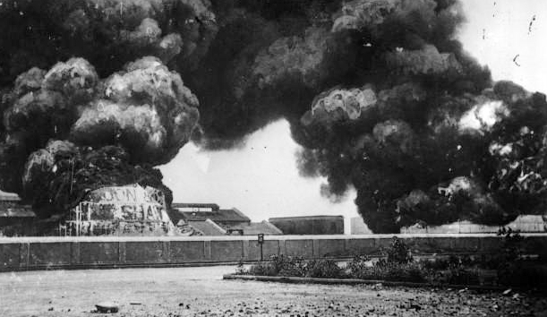 Bombardment_of_Madras_by_S.S._Emden_1914